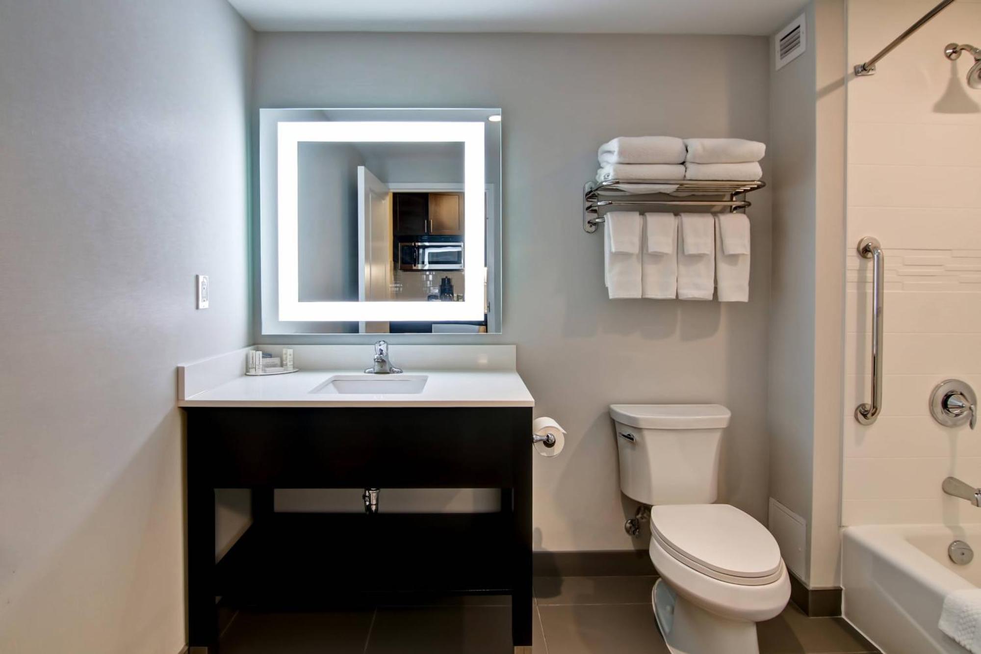 Towneplace Suites By Marriott Kincardine Esterno foto